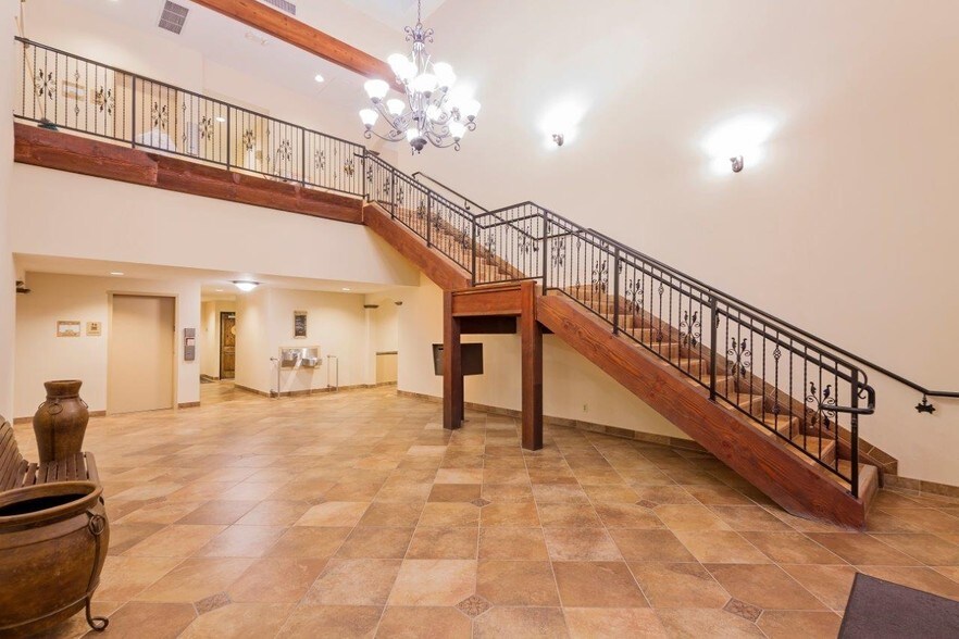 More Photos Of 334 Via Vera Cruz, San Marcos Unknown For Lease