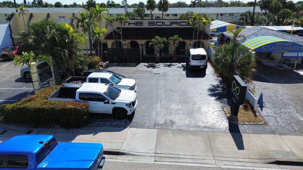 More Photos Of 1730 E Commercial Blvd, Fort Lauderdale Medical For Sale