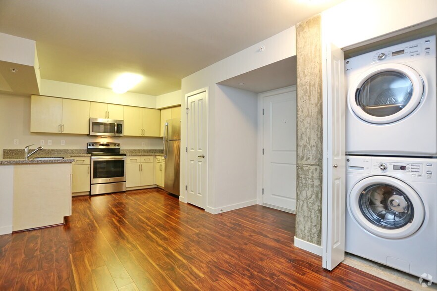 More Photos Of 11101 NE 12th St, Bellevue Apartments For Lease