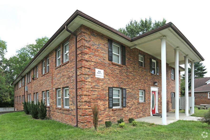 More Photos Of 810-811 Howard Ave, Jeffersonville Multifamily For Sale