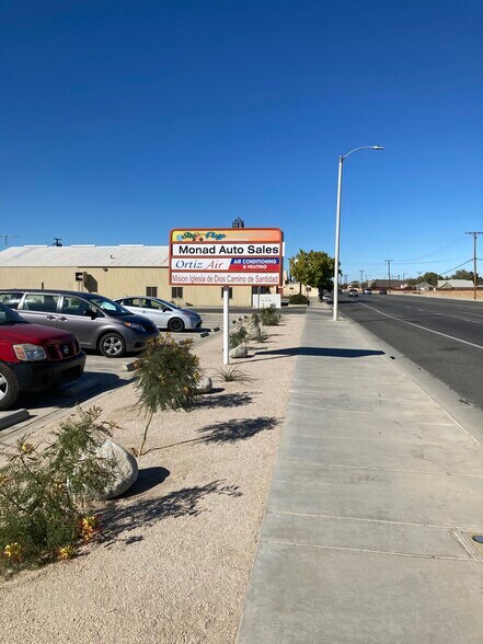 Primary Photo Of 43805 Division St, Lancaster Storefront For Lease