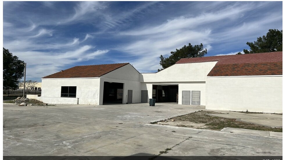 Primary Photo Of 4130 Hallmark Pky, San Bernardino Warehouse For Lease