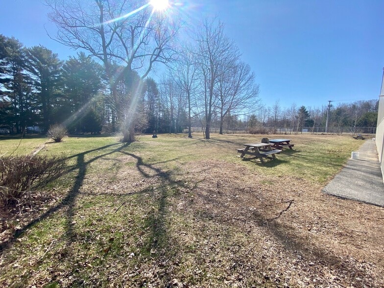 More Photos Of 15 Paul St, Brunswick Manufacturing For Lease