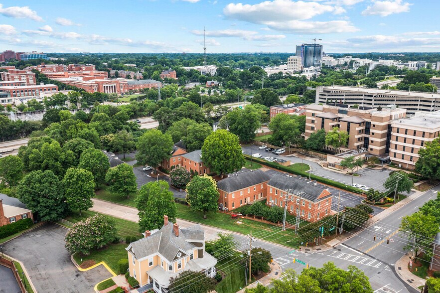 More Photos Of 130 N Mcdowell St, Charlotte Office For Sale