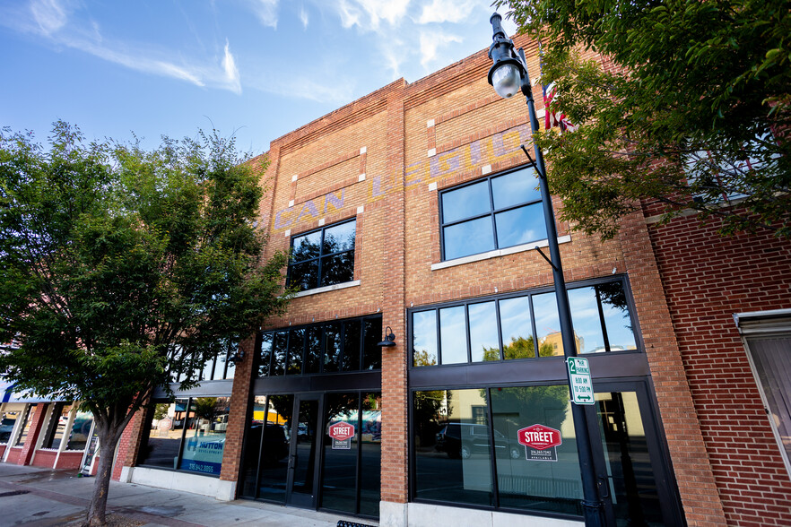 Primary Photo Of 126 N St Francis St, Wichita Storefront Retail Residential For Lease