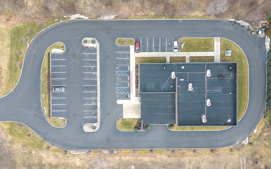 More Photos Of 4350 S Ironwood Dr, South Bend Medical For Sale