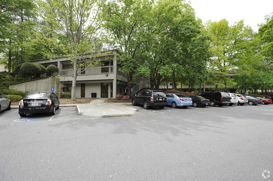 More Photos Of 1800 Water Pl SE, Atlanta Unknown For Lease