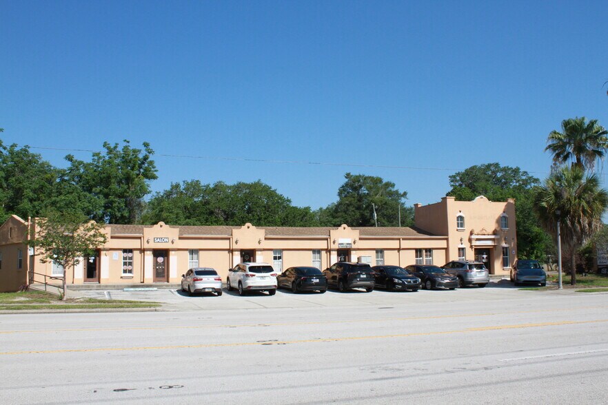 More Photos Of Charles R Beall Blvd, DeBary Office For Sale