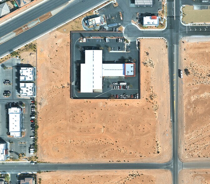 More Photos Of Blue Diamond Road & Arville Street Rd, Las Vegas Unknown For Lease