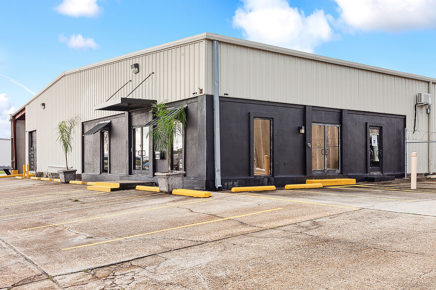 Primary Photo Of 234 Harbor Cir, New Orleans Warehouse For Sale