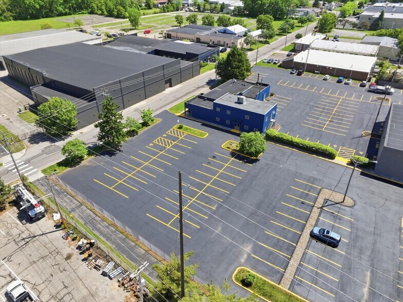 More Photos Of 175 E Broadway Ave, Westerville Office For Lease