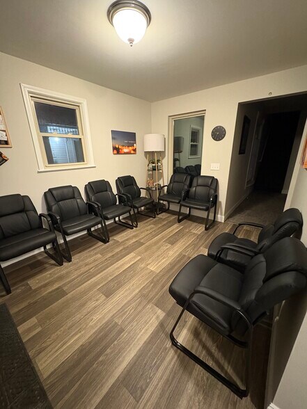 More Photos Of 143 W Saint Clair St, Romeo Medical For Sale