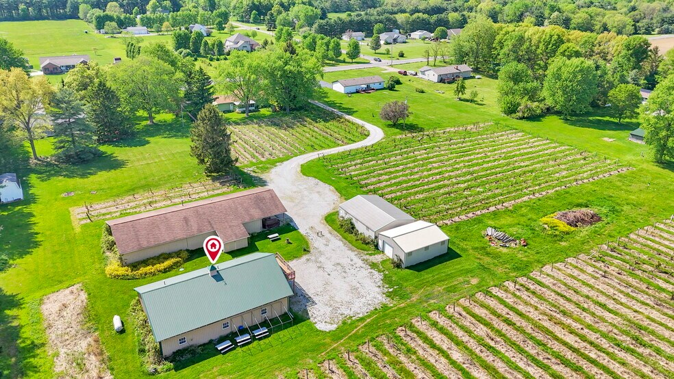 More Photos Of 1900 Winchester Southern Rd, Canal Winchester Winery Vineyard For Sale