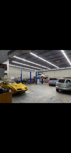 More Photos Of 9000 Edgeworth Dr, Capitol Heights Warehouse For Lease