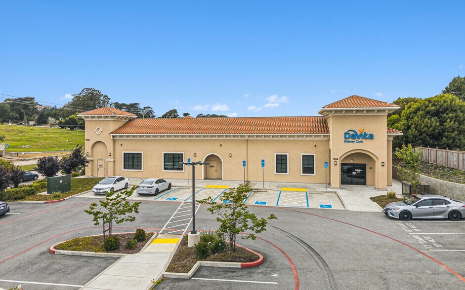 More Photos Of 1055 El Camino Real, Colma Medical For Sale