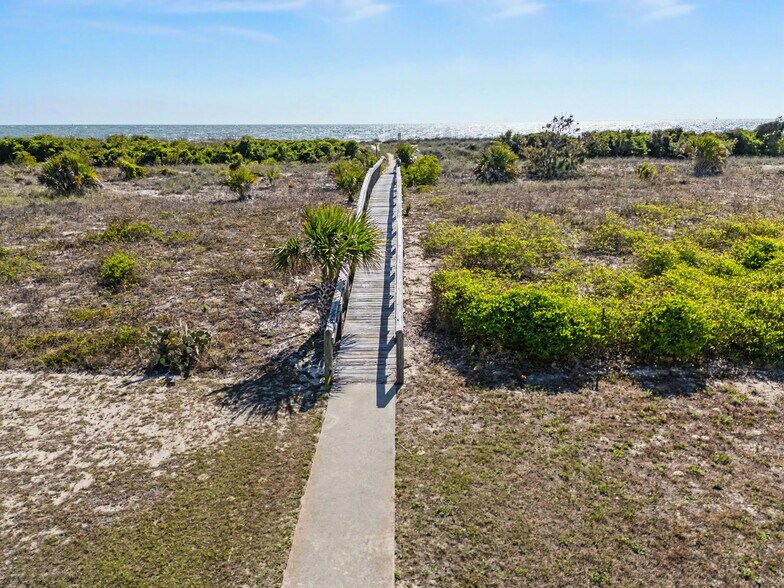 More Photos Of 8 Sandlewood Ct, Tybee Island Specialty For Sale