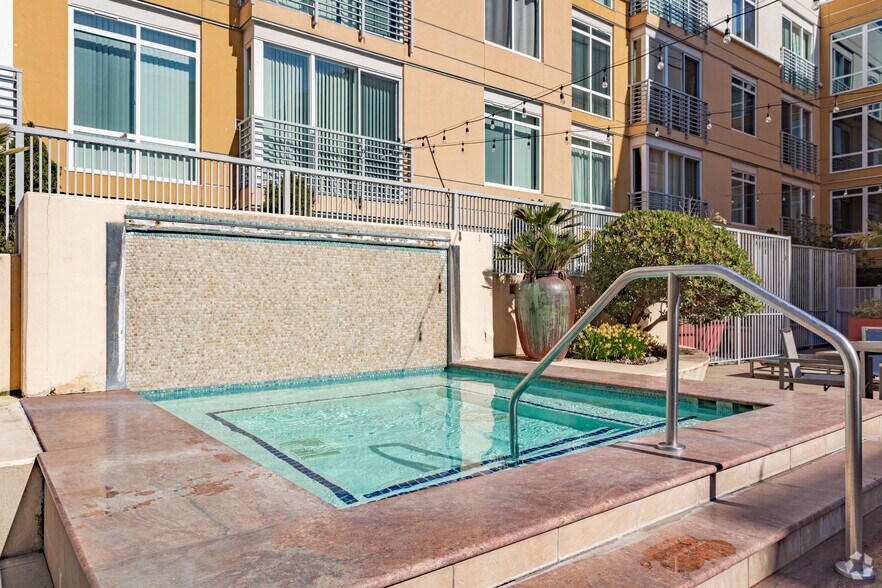 More Photos Of 7650 SE 27th St, Mercer Island Apartments For Lease