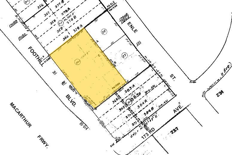 More Photos Of 17180-17200 Foothill Blvd, Castro Valley Warehouse For Lease