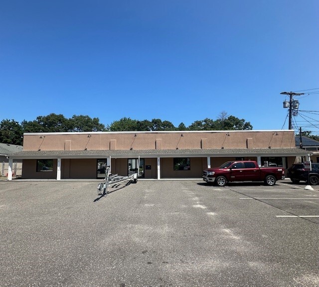 Primary Photo Of 65-71 Sycamore St, Patchogue Warehouse For Sale