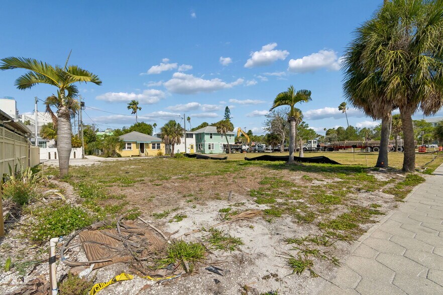 More Photos Of 808 Pass a Grille Way, St Pete Beach Land For Sale