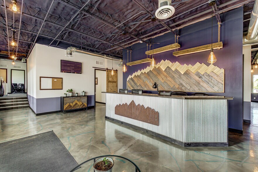 More Photos Of 6830 S Yosemite Ct, Centennial Office For Sale