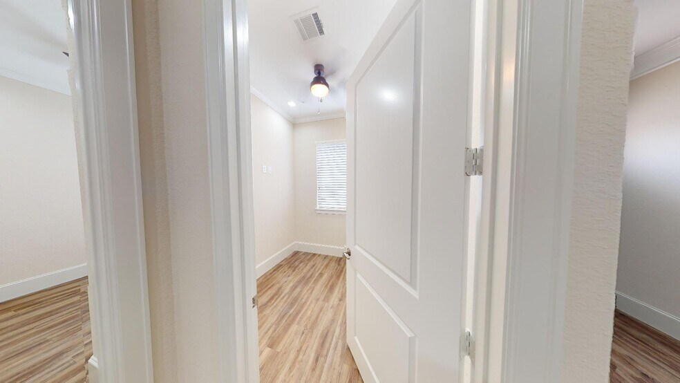 More Photos Of 11023 Northpointe Blvd, Tomball Medical For Sale