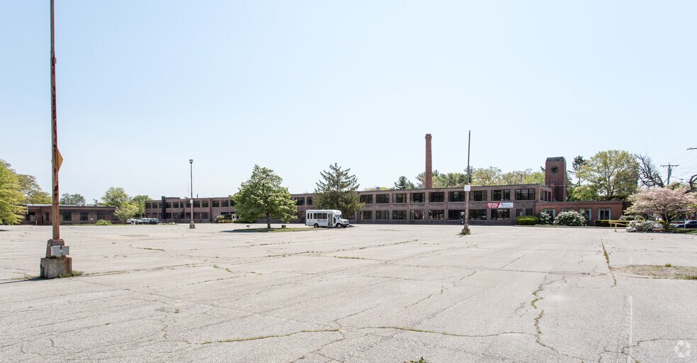 More Photos Of 34 Forest St, Attleboro Manufacturing For Sale