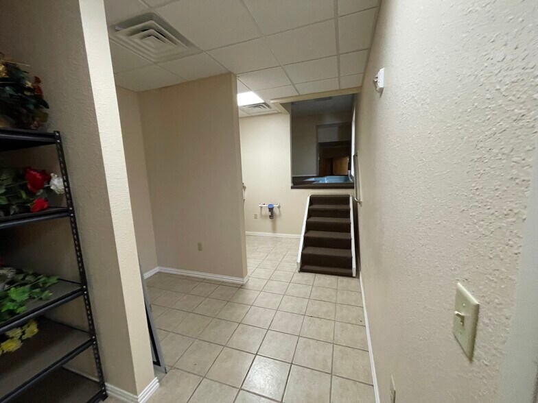 More Photos Of 501-599 Paris ave, Soper Religious Facility For Sale