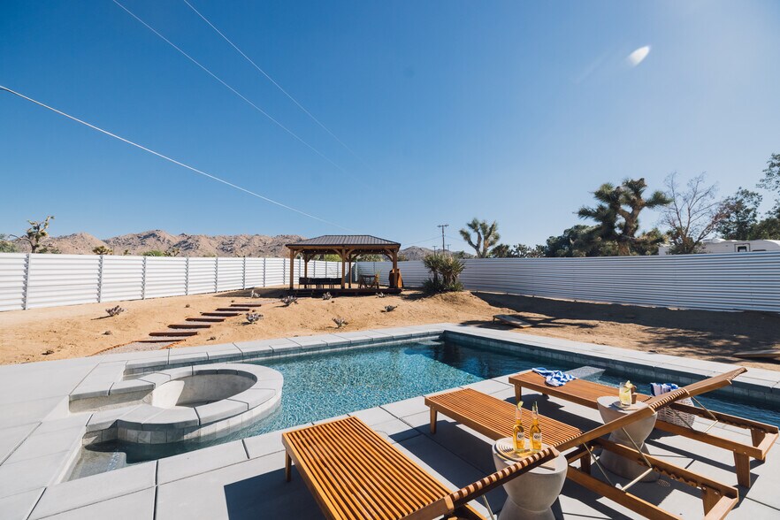 More Photos Of 60323 Granada Dr, Joshua Tree Specialty For Sale