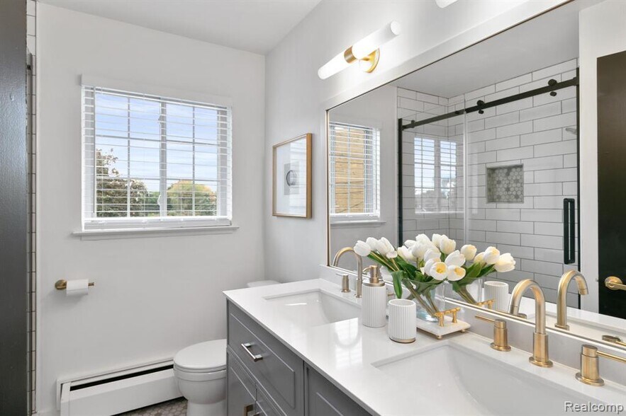 More Photos Of 500 Romeo Rd, Rochester Apartments For Sale