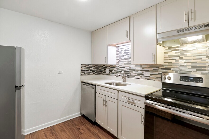 More Photos Of 1415 Pearl St, Denver Apartments For Sale