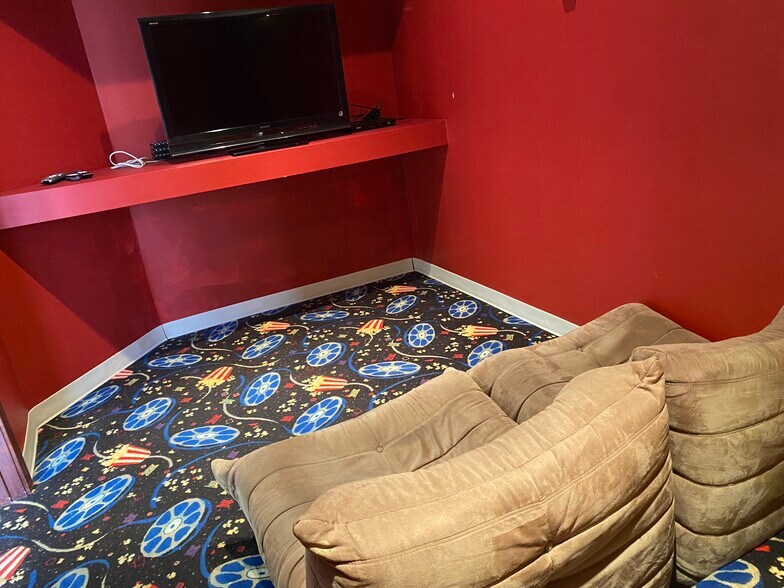 More Photos Of 1001 S FM-270, League City Unknown For Lease