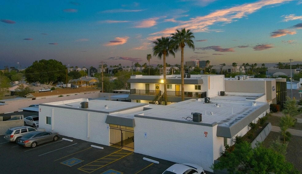 More Photos Of 3625 N 16th St, Phoenix Apartments For Sale