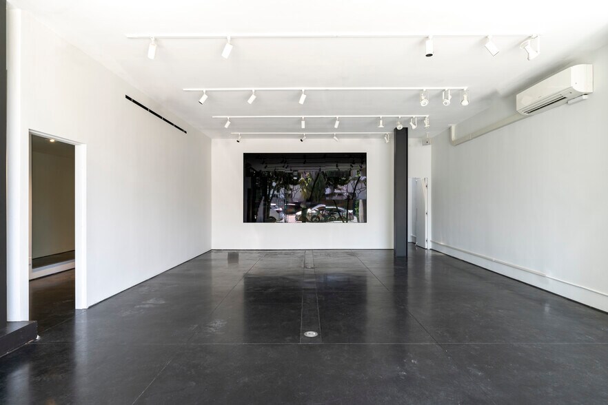 More Photos Of 1511 Abbot Kinney Blvd, Venice Storefront Retail Residential For Lease