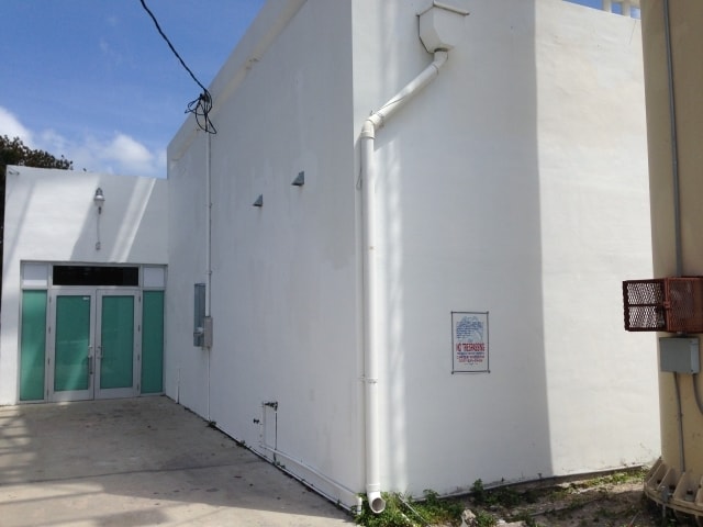 More Photos Of 2921 NW 6th Ave, Miami Warehouse For Lease