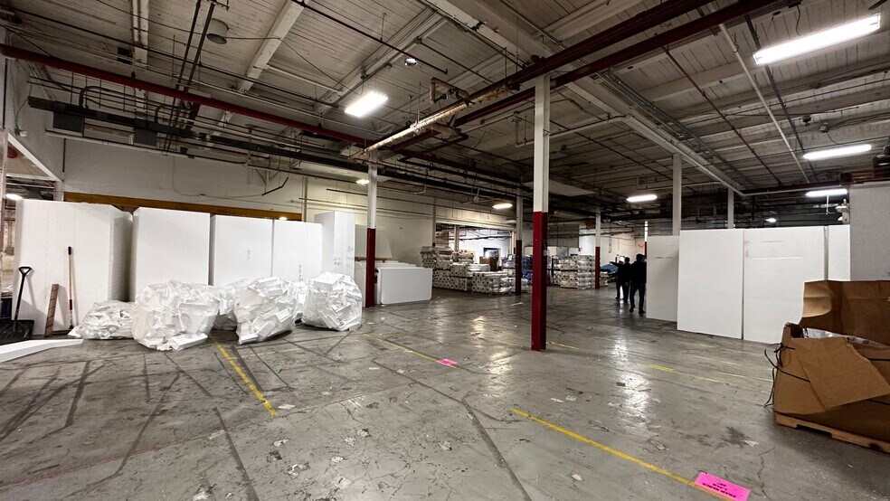 More Photos Of 1727-1801 Union Blvd, Allentown Warehouse For Lease