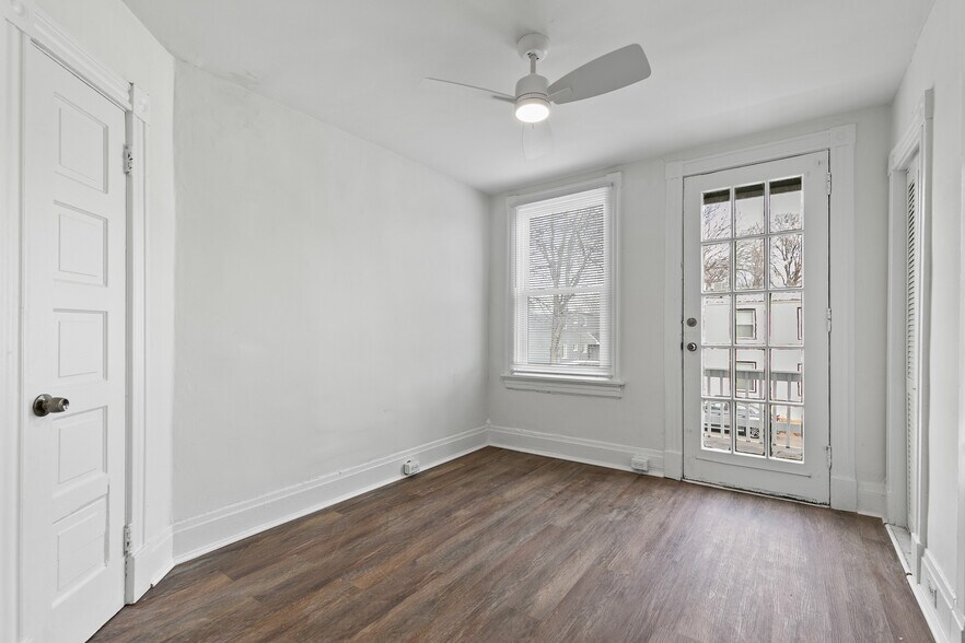 More Photos Of 3203 Ellwood Ave, Richmond Apartments For Sale
