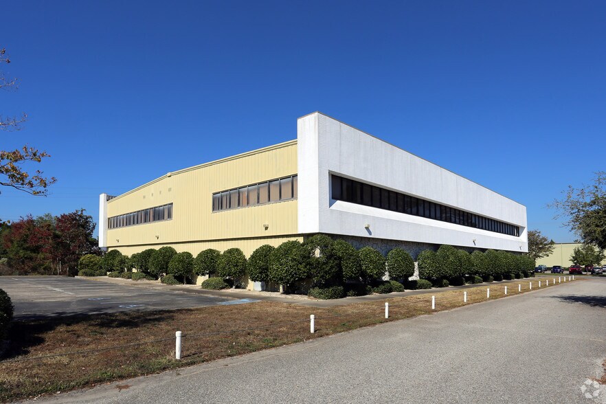 More Photos Of 634 Anchors St NW, Fort Walton Beach Office For Lease