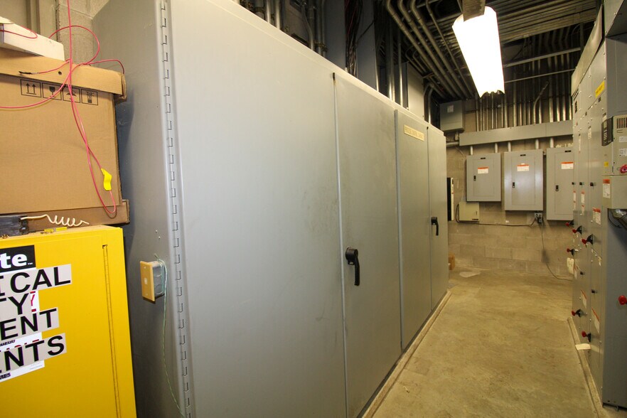 More Photos Of 6059 159th St, Galva Food Processing For Sale