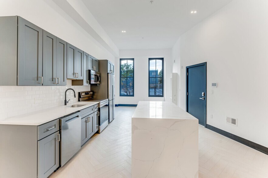 More Photos Of 643-645 N 15th St, Philadelphia Apartments For Sale