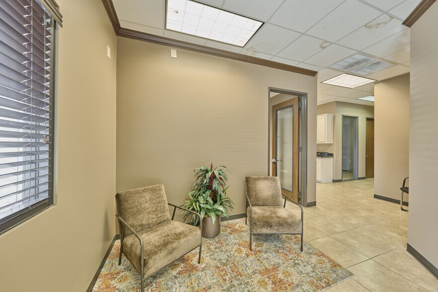 More Photos Of 26451 Hanna Rd, The Woodlands Warehouse For Sale