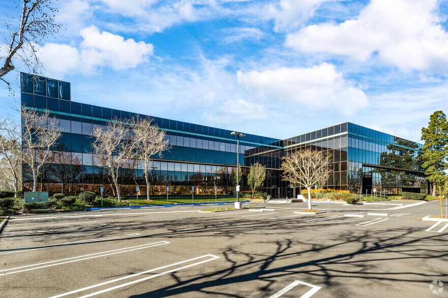 Primary Photo Of 2800 28th St, Santa Monica Office For Lease