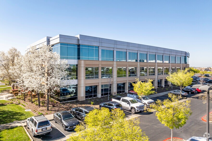 More Photos Of 6020 W Oaks Blvd, Rocklin Unknown For Lease