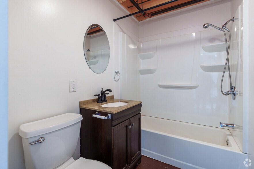 More Photos Of 4401 San Leandro St, Oakland Apartments For Sale