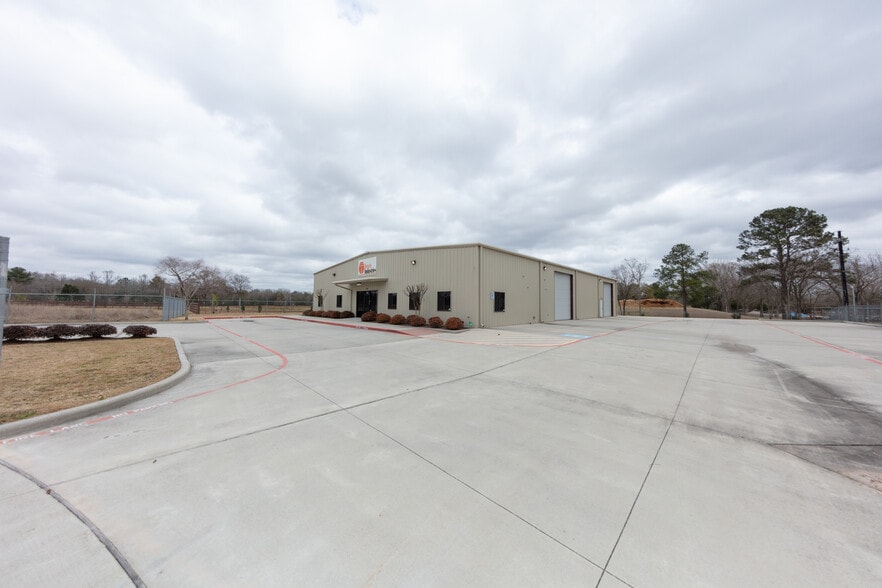 More Photos Of 3642 Bacor Rd, Houston Warehouse For Lease