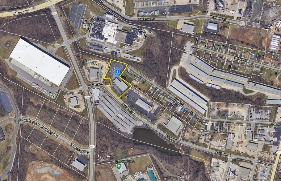 More Photos Of 350 Aristocrat Dr, Florence Light Distribution For Lease