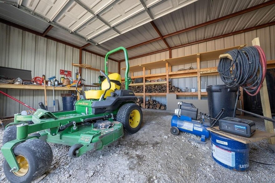 More Photos Of 12307 Highway 6, Iredell Religious Facility For Sale