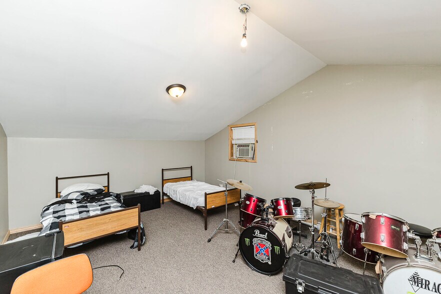 More Photos Of 1663 Georgia Rd, Humboldt Specialty For Sale