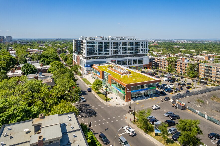 More Photos Of 2615-2865 Ave Van Horne, Montréal Unknown For Lease