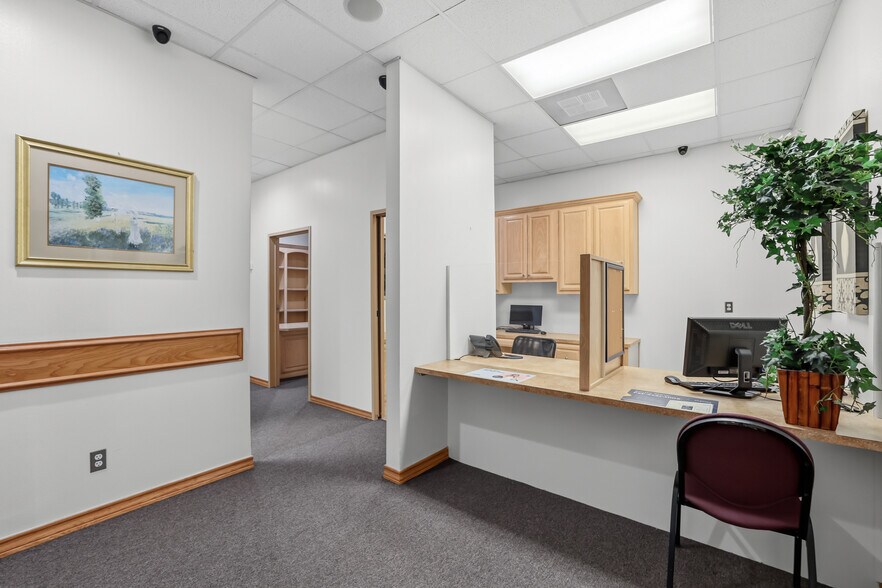 More Photos Of 2019 W Nolana Ave, McAllen Office For Sale